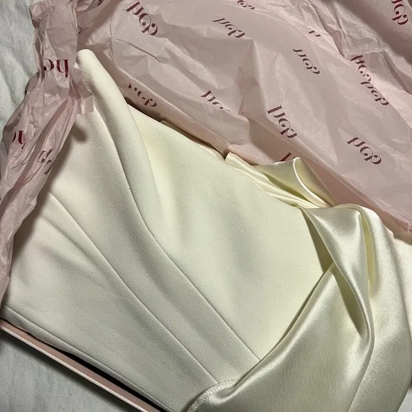 Persephone House of CB Dress - Picture 5 of 7